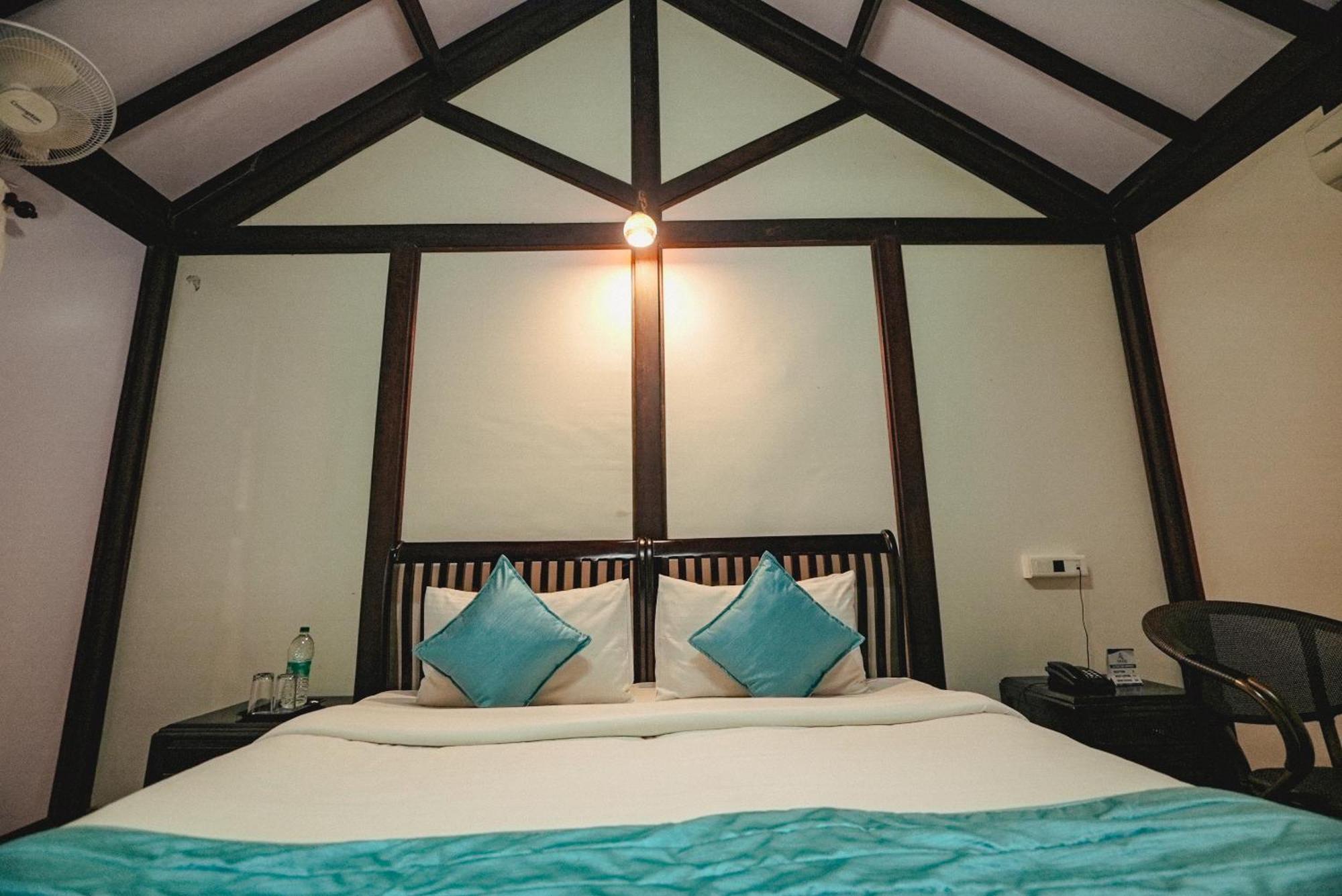 Raja Park Beach Resort Varkala Ngoại thất bức ảnh